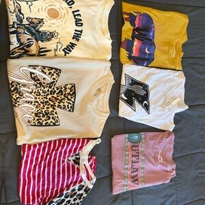 Women’s graphic tee  Set - Multicolor